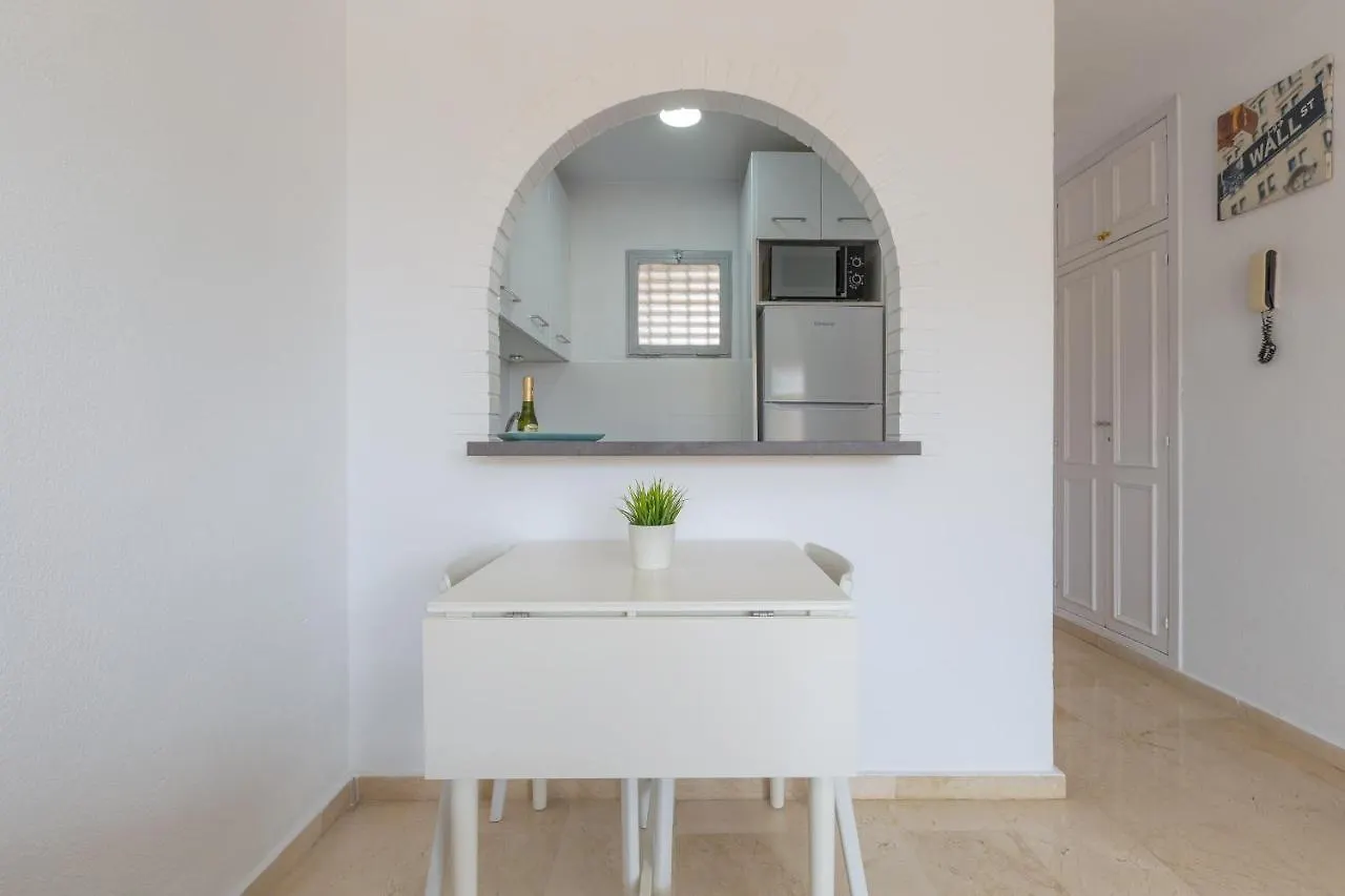 Vista Marina Apartment Torremolinos